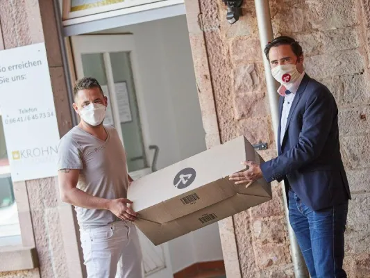 Bild: Lampenwelt spendet über 10.000 Schutzmasken an soziale & gemeinnützige Einrichtungen