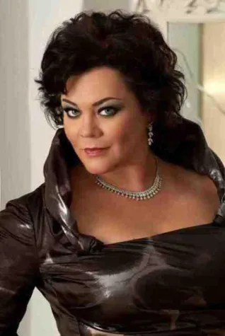 Bild: Violeta Urmanas Debüt als Brünnhilde & ihr Berlin-Debüt als Isolde