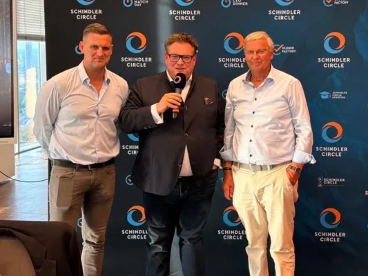 Bild: DEUTSCHLAND AM WENDEPUNKT: 50 CEOs, WOLFGANG BOSBACH, DANIEL JUNG UND BERNHARD SCHINDLER