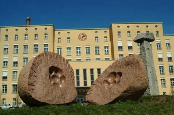 Bild: Als erstes Klinikum in Bayern: dualer Studiengang „Gesundheit und Pflege“