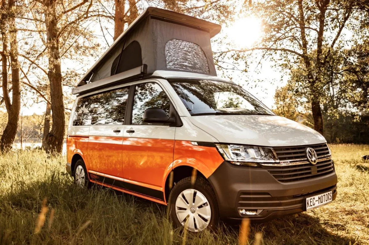 Mountaineer Destination: Sitzplätze für 5 Personen und funktionaler Campingausbau. Einfach losfahren