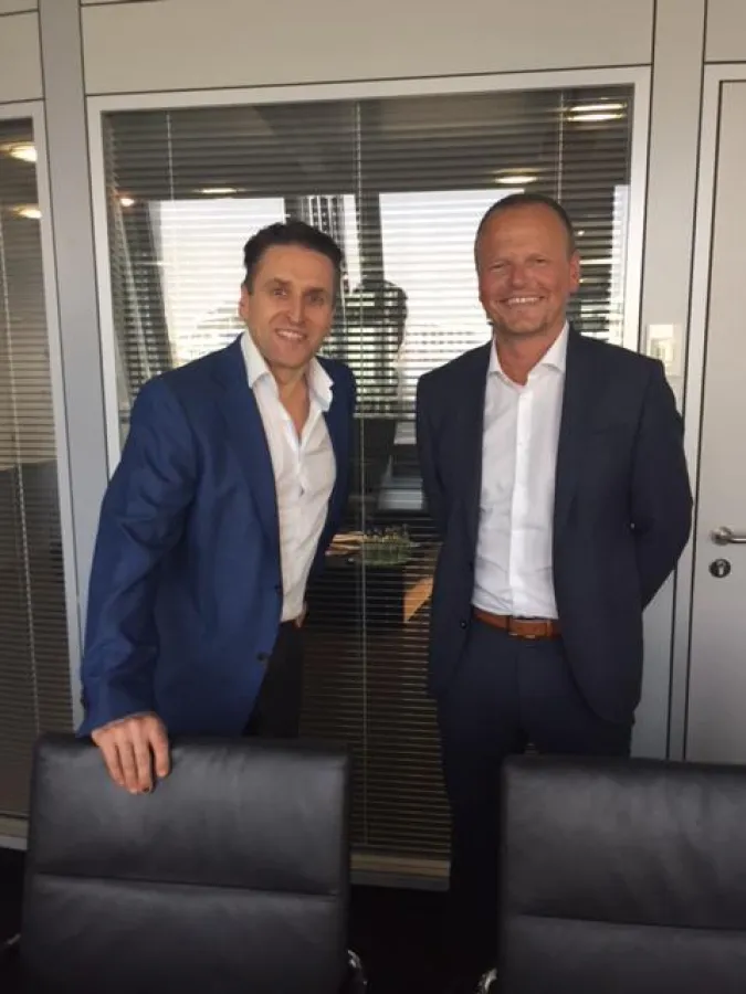 Herr Klaiber mit dem Niederlassungsleiter Herr Barkhausen