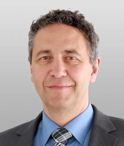 Vertragsverlängerung für Dr. Klaus Kremper bis 2020 Bild: Vertragsverlängerung für Dr. Klaus Kremper bis 2020