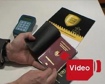 Schutz vor Datenklau beim elektronischen Reisepass und anderen Karten mit RFID-Chips Bild: Schutz vor Datenklau beim elektronischen Reisepass und anderen Karten mit RFID-Chips