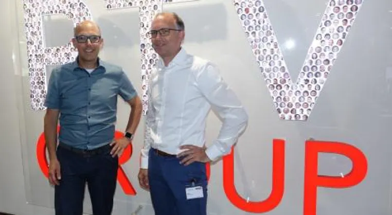 Bild: Intelligente Straßenbeleuchtung von SMIGHT liefert Daten zur Verkehrsoptimierung