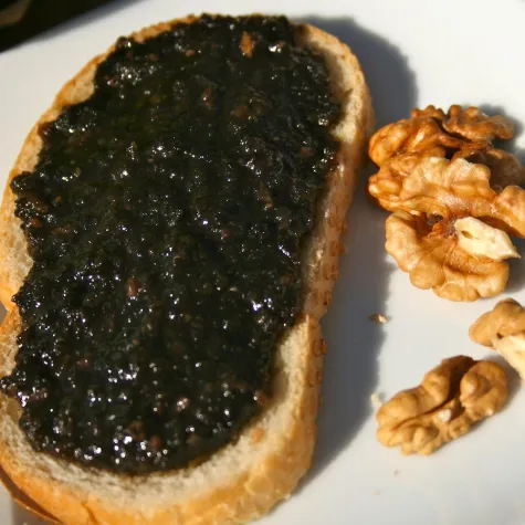 Bild: Süßer Kaviar: Walnusskonfitüre – Neuheit