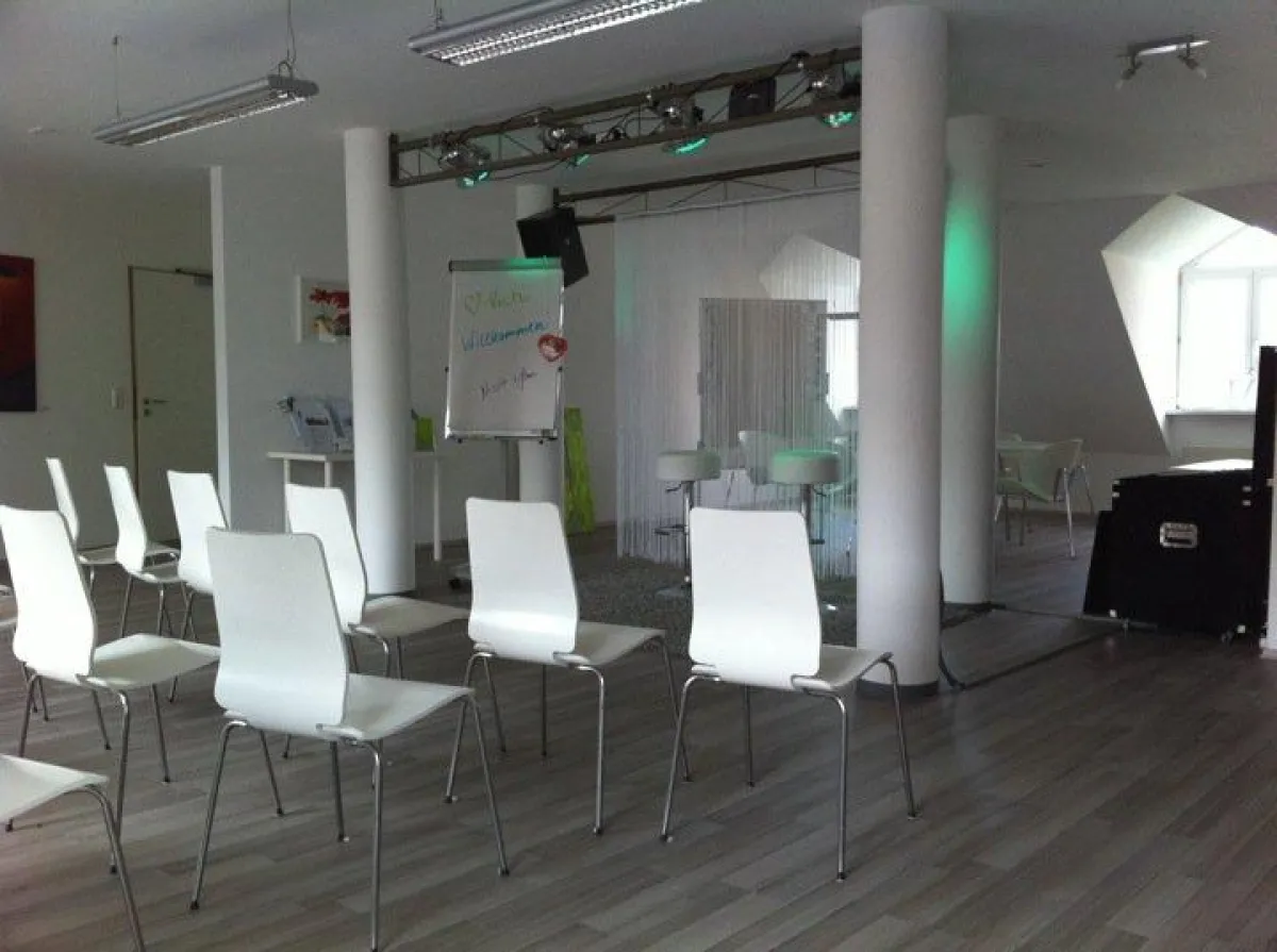 Hochwertige Ausstattung und viel Platz im neuen Coaching- und Trainingszentrum