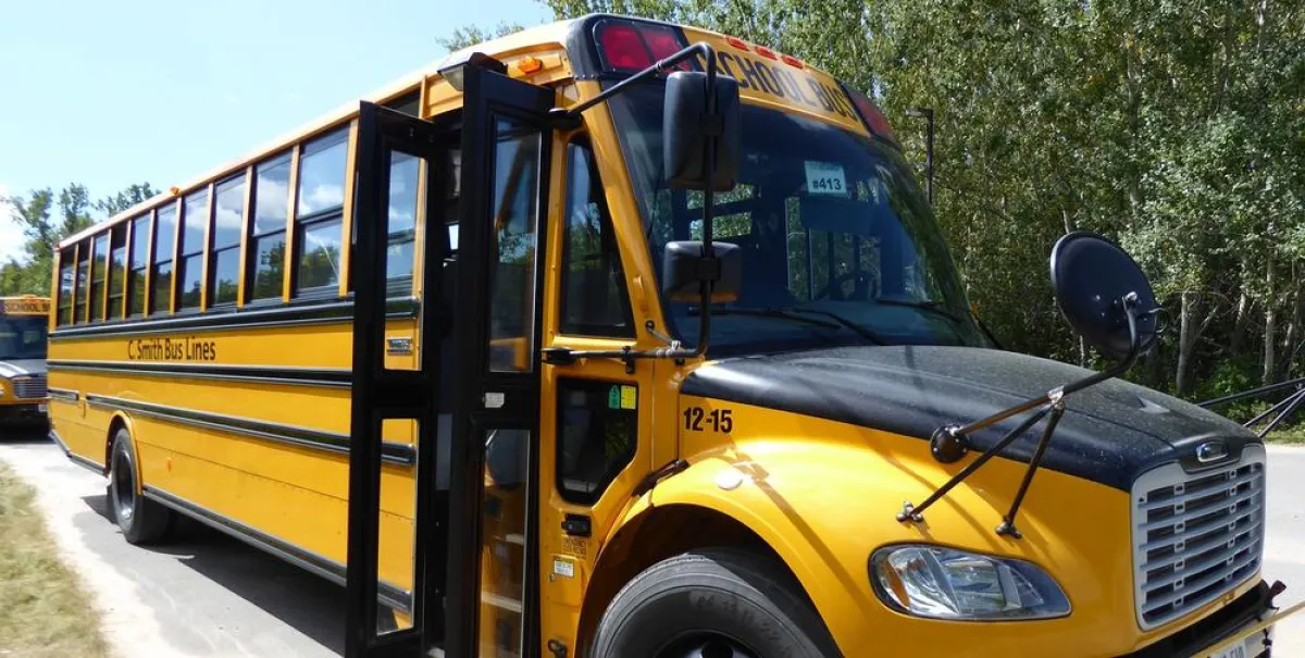 Schüleraustausch Kanada: Mit dem Schulbus zur High School (Foto: Stiftung Völkerverständigung)