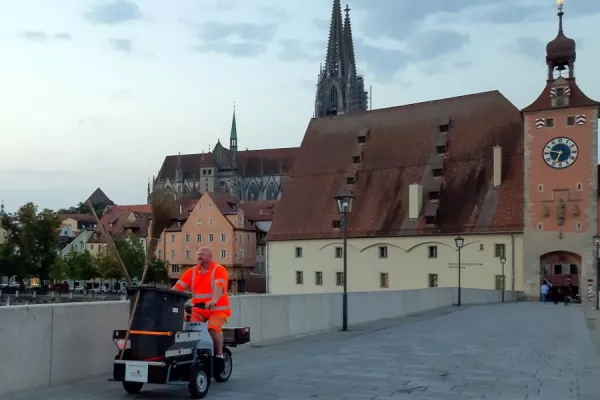 Bild: IT-Logistikcluster initiiert Einsatz von Lastenrädern bei der Stadtreinigung Regensburg