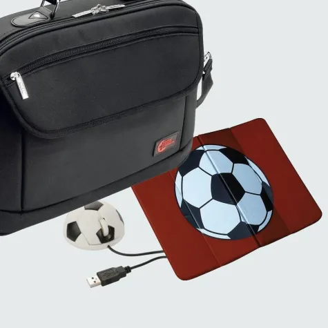 Bild: Die Maus ist rund, die Tasche eckig und die Auflage ist limitiert