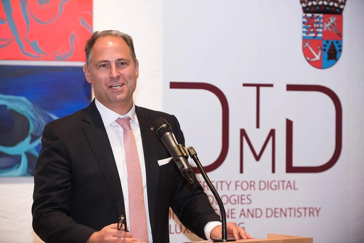 Prof. Dr. Daniel Grubeanu, Prodekan der DTMD University
