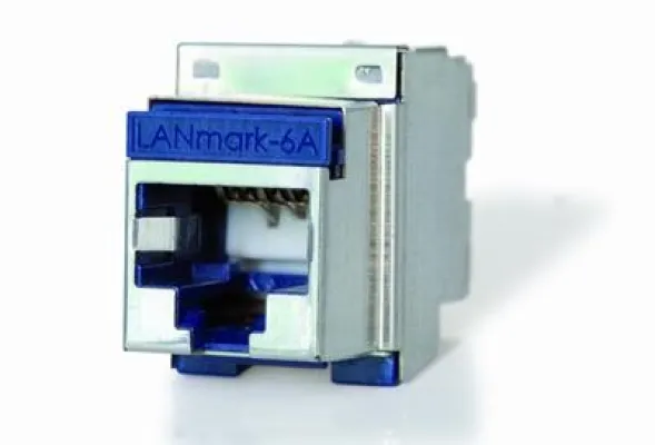 Bild: Nexans präsentiert die erste, vollständig nach Cat.6A zertifizierte RJ45-Buchse