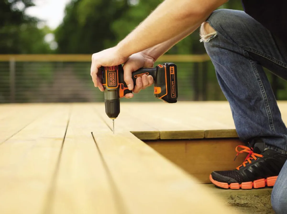 In einem Online-Spiel sucht BLACK+DECKER derzeit den schnellsten Schrauber.