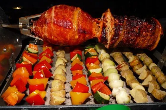 Ein Holzkohlegrill für alle Fälle Bild: Ein Holzkohlegrill für alle Fälle