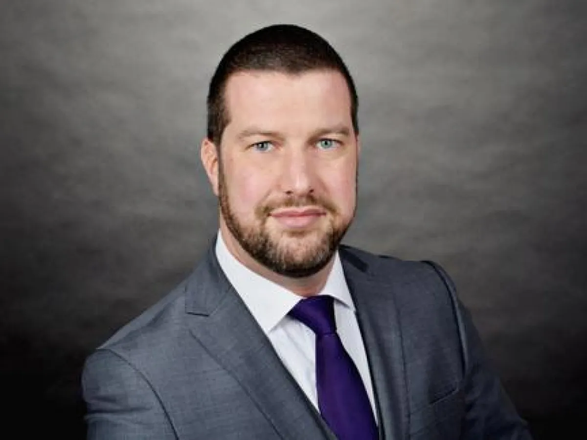 Stephan Schörnig - Associate Director Office Agency - Savills Immobilien Beratungs-GmbH