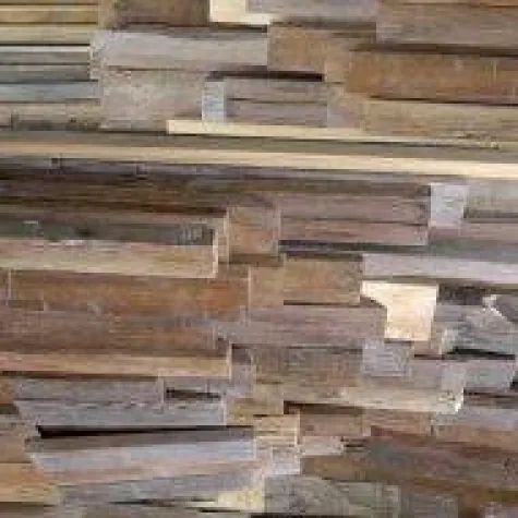 Bild: Vernissage Kollektivausstellung "Millefeuille - Une Valise à Berlin/Ein Koffer in Berlin"