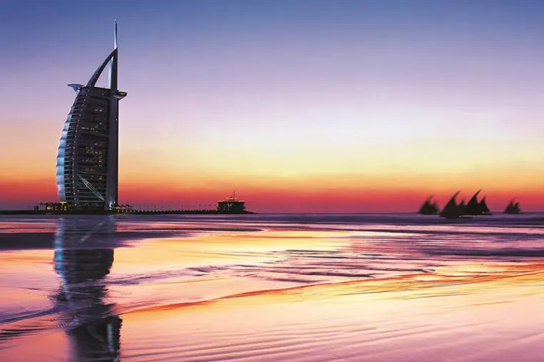 'From Jumeirah With Love' Bild: 'From Jumeirah With Love'