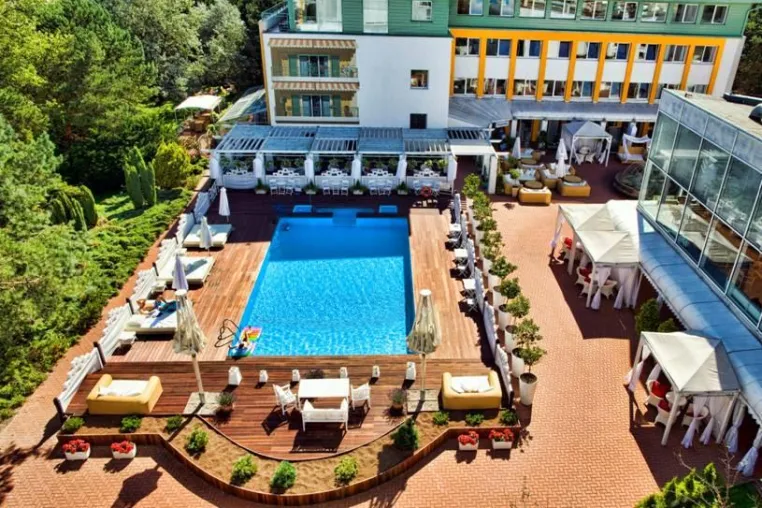 Bild: Strandhotel Bryza**** Resort & Spa: Entspannter und erholsamer Wellnessurlaub am Meer