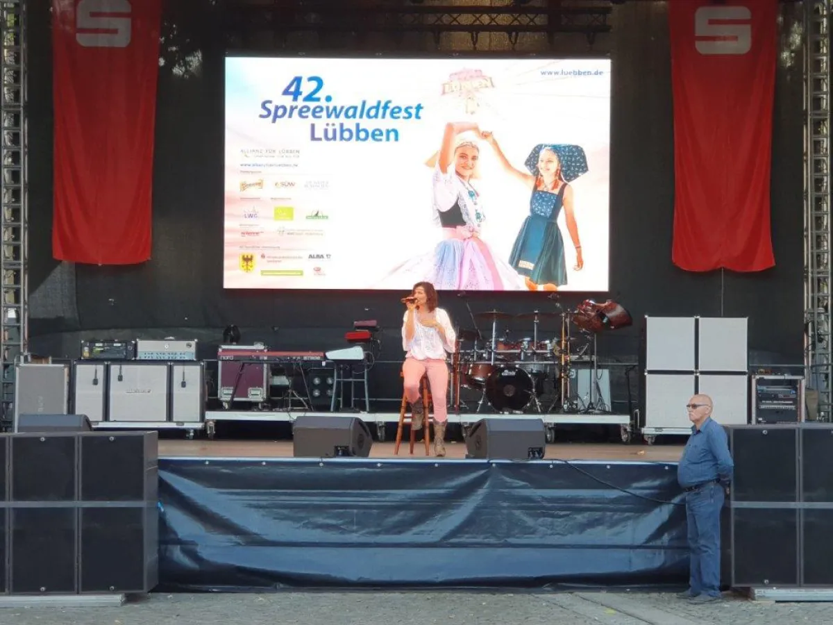 Clara auf der Bühne