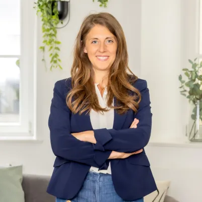 Bild: Umfrage von agent home zeigt: Geplante Mietpreisbremse gefährdet Angebot, Investitionen und Wohnen auf Zeit