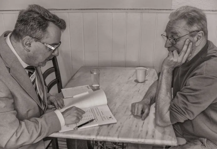 Bild: „Schulden machen keinen Urlaub – Probleme nicht aussitzen!“