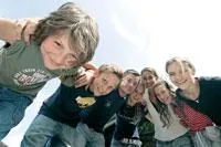 Bild: 10- bis 14-Jährige lernen spielend Englisch