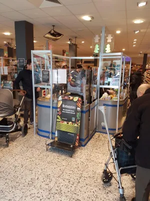 Bild: Protec Messebau entwickelt einen Kontaktschutz gegen Tröpfcheninfektion in allen öffentlichen Bereichen.