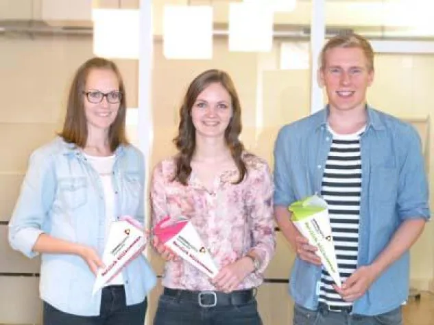 Neue Azubis bei summengraphics in Velen Bild: Neue Azubis bei summengraphics in Velen