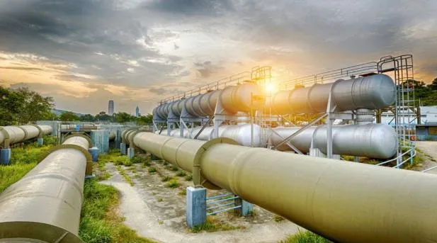Pipelines – 200.000 Schweißnähte pro Leitung Bild: Pipelines – 200.000 Schweißnähte pro Leitung