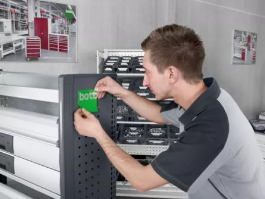 Bild: bott schließt 2013 erfolgreich ab