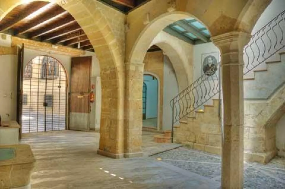 Der Patio der Galeria Nou in Palma de Mallorca