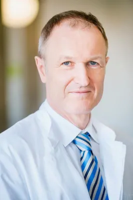 Bild: DZHK-Studie: Vorteile durch gleichzeitige OP der Mitral- und Trikuspidalklappe?