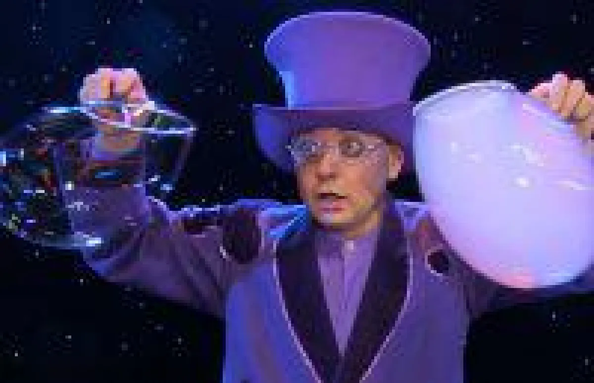 Das diesjährige Rahmenprogramm wurde eröffnet mit Seifenblasenshow von Blub