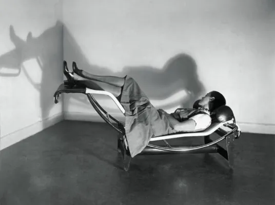 Die Möbel des Meisters - Grosse Le Corbusier-Austellung Bild: Die Möbel des Meisters - Grosse Le Corbusier-Austellung