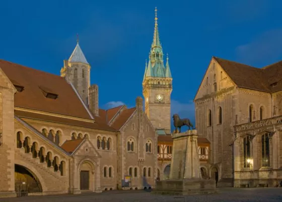 Bild: Fotospaziergang zur Blauen Stunde und Nachtfotografie in verschiedenen Städten