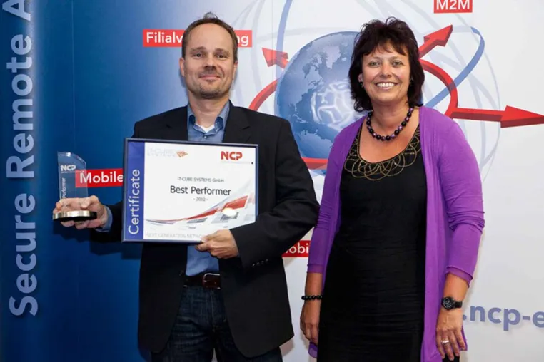 NCP zeichnet iT-CUBE SYSTEMS als 'Best Performer 2012' aus Bild: NCP zeichnet iT-CUBE SYSTEMS als 'Best Performer 2012' aus