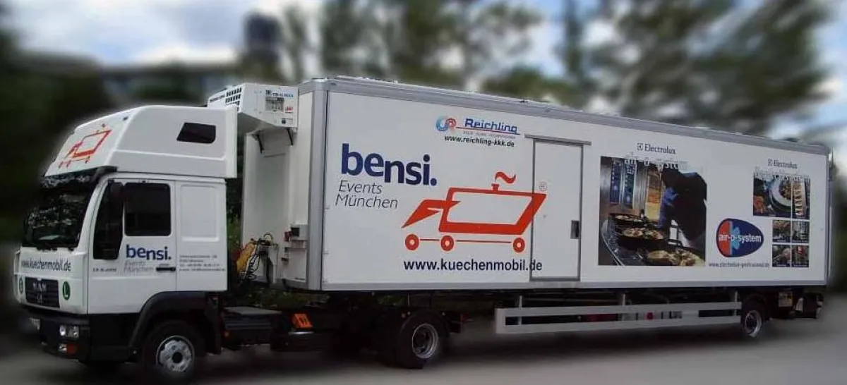 Bensi Events: Das Küchenmobil. Ihre mobile Küche. Kochen, wo Sie wollen.