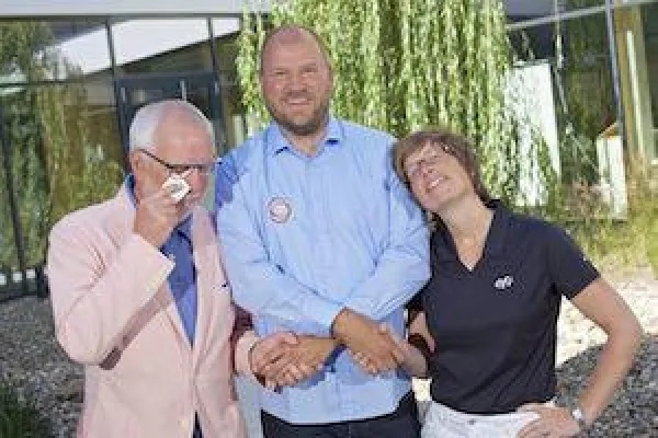 Bild: RGF bekommt mit Katja Siebert neue Ansprechpartnerin bei EFI und verabschiedet Helmut Schweighöfer