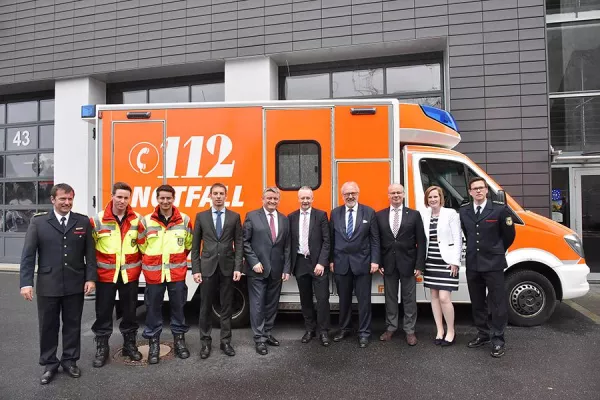 Bild: Bundesgesundheitsminister Gröhe erlebt Aachener Telenotarzt