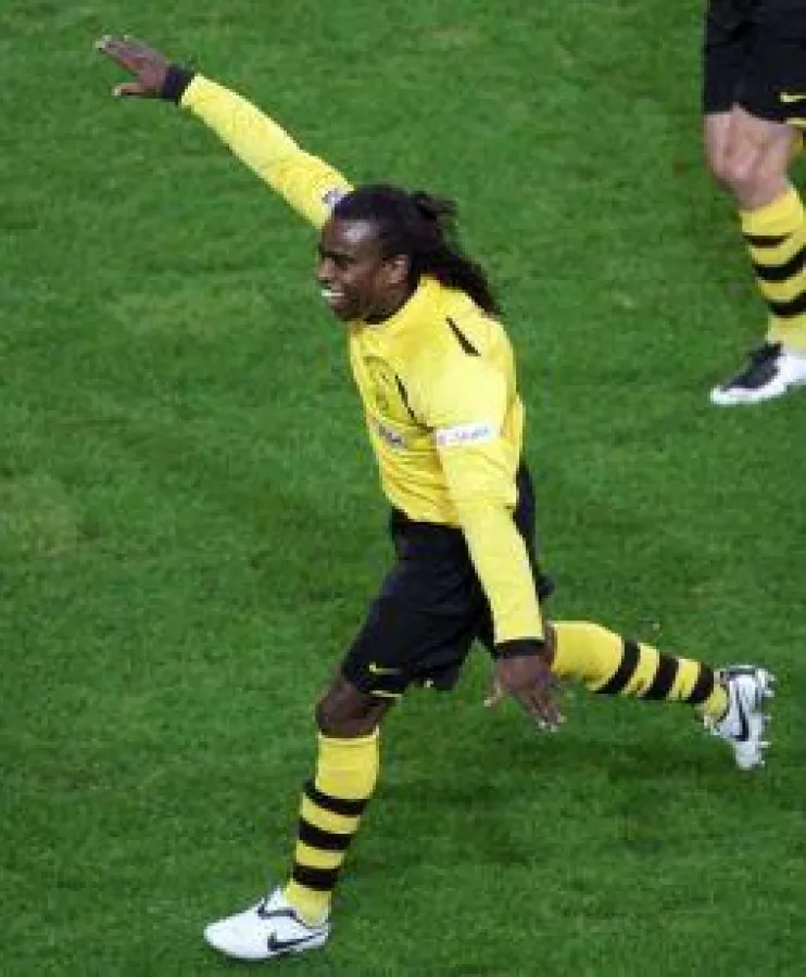 Tinga (Borussia Dortmund)