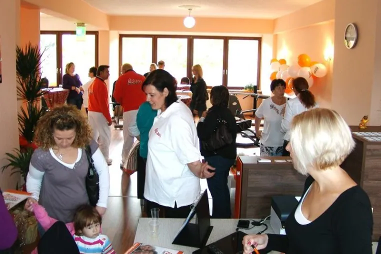 Bild: Figurstudio der RuckZuckFit Franchisekette eröffnet in Schmelz/Saarland