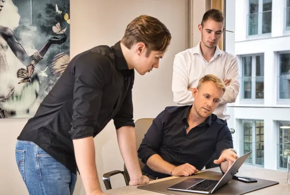 Bild: Sanierungsbedarf bei Unternehmen steigt stark an - WHK Controlling GmbH hilft Unternehmen in Schieflage