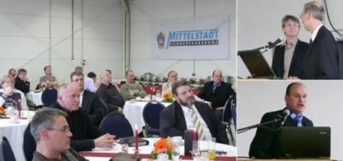 Auditorium lauschte den Ausführungen der Referenten