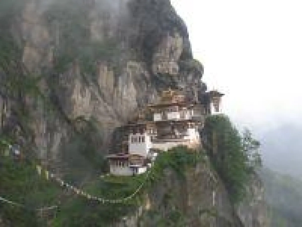 Taktsang Monastery, Foto: Wikinger Reisen. Abdruck honorarfrei, bitte nur mit Quellenangabe. Foto senden wir gern in hoher Auflösung zu. Bitte per Mail bei der Pressestelle anfordern.