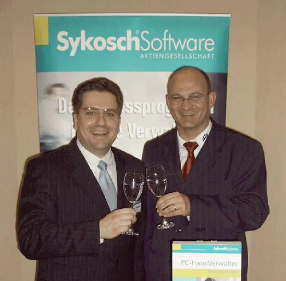 Matthias Sykosch (Vorstandsvorsitzender Sykosch Software AG) und Jürgen Hock (Vertriebsleiter ista Niederlassung Münster) freuen sich über die gelungene Veranstaltung.