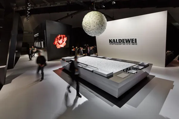 Bild: Vollendetes Design: SCHMIDHUBER inszeniert Kaldewei Markenerlebnis auf der ISH Frankfurt 2015