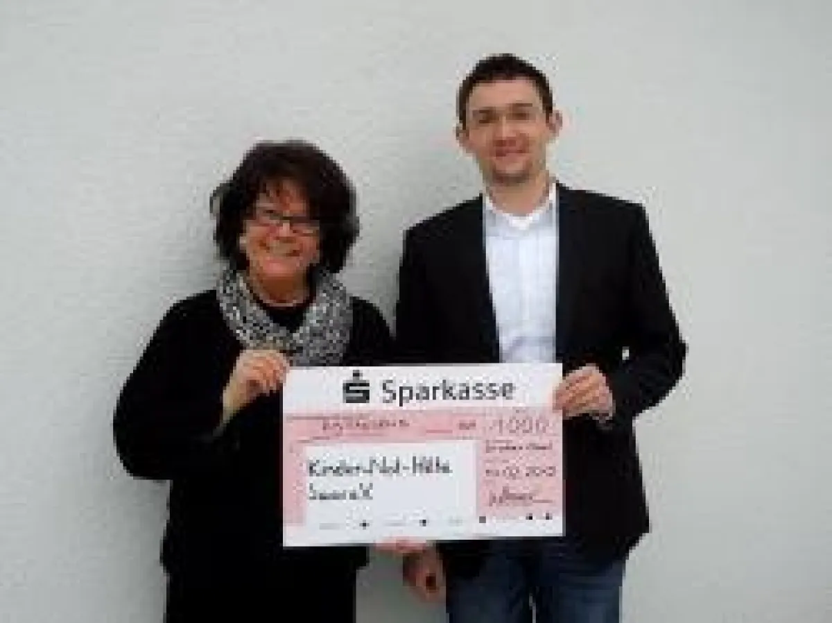 Scheckübergabe an Kinder-Not-Hilfe-Saar e.V.