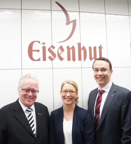 Bild: Tradition trifft auf modernsten Kern - Neue Küche für das Hotel Eisenhut