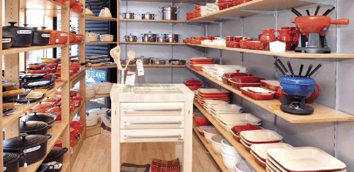 Gesamtsortiment Le Creuset und Online Businesspartner