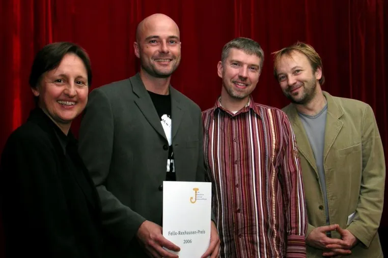 Martin Reichert gewinnt „Felix-Rexhausen-Preis“ - Beitrag „Adieu Habibi“ (die tageszeitung) ausgezeichnet Bild: Martin Reichert gewinnt „Felix-Rexhausen-Preis“ - Beitrag „Adieu Habibi“ (die tageszeitung) ausgezeichnet